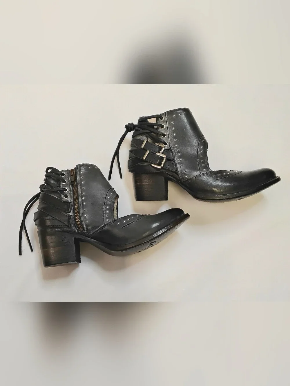 Freebird Leather Desert Boots - Picture 1 of 9